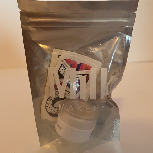 Milk makeup facial care - Picture 2 of 8